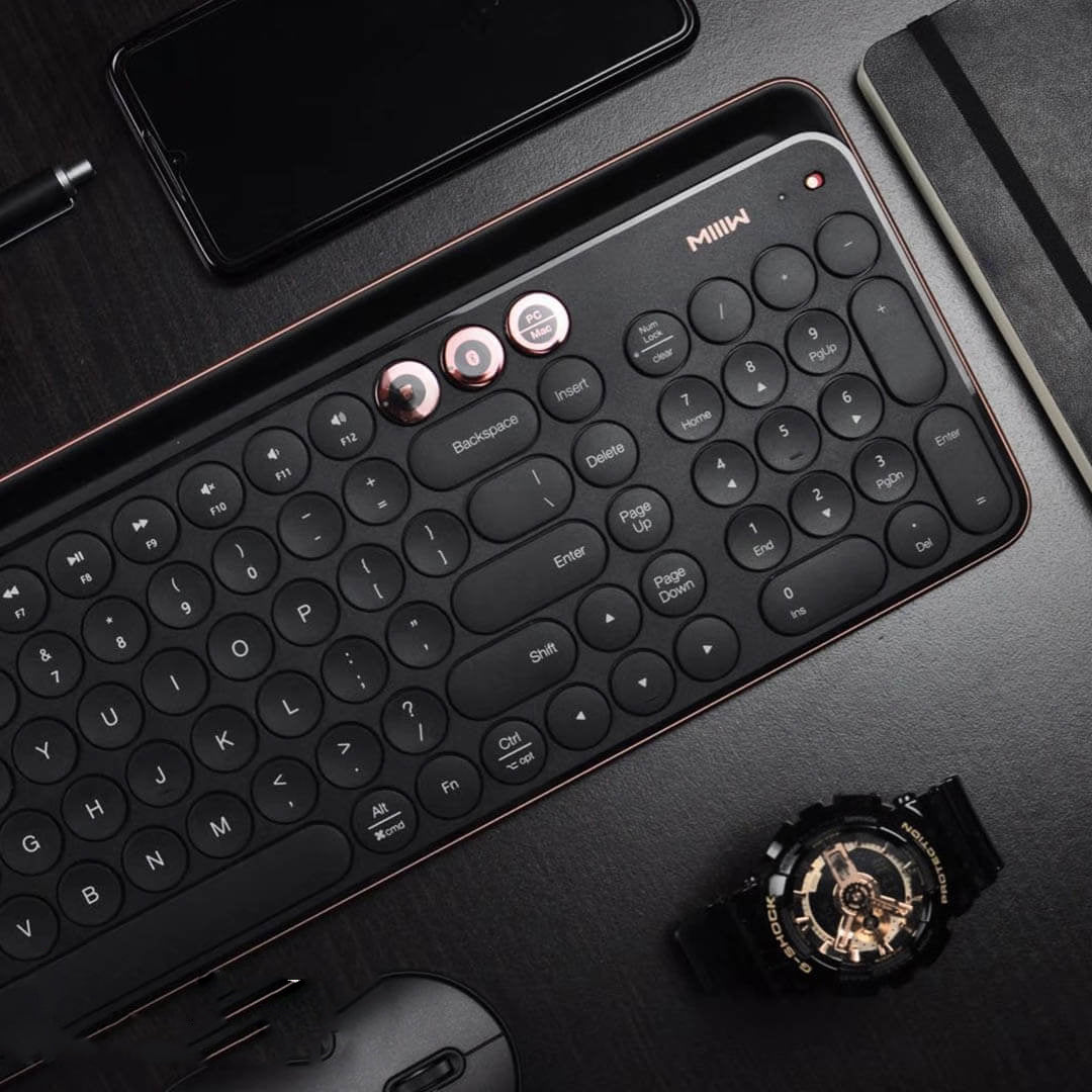 Multi-system Compatible Bluetooth Dual-mode Keyboard